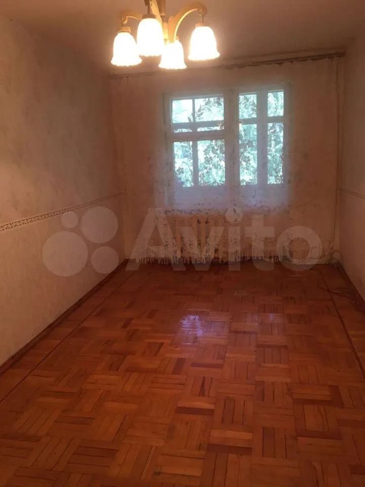 Продается 4-комн. квартира, 86 м² — фото 2