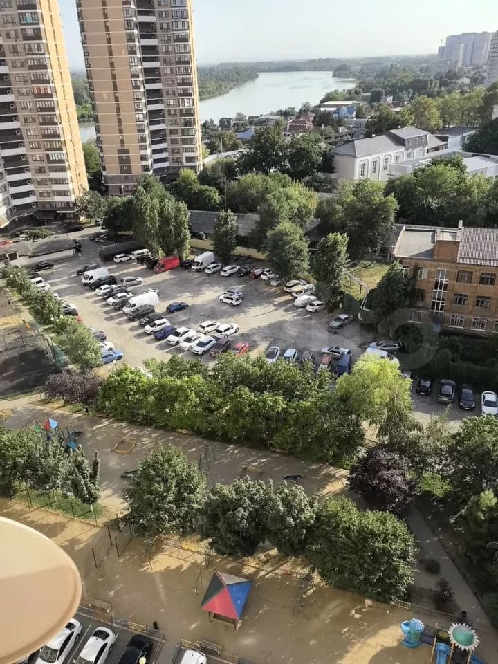 Продается 4-комн. квартира, 92.2 м² — фото 5
