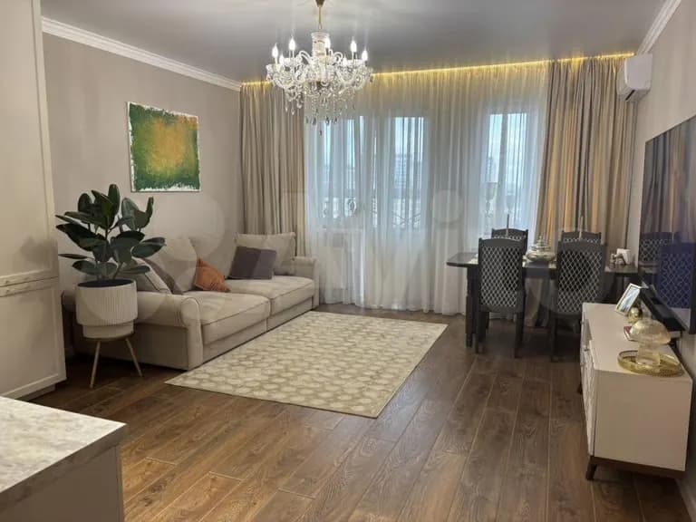 Продается 2-комн. квартира, 52.1 м²
