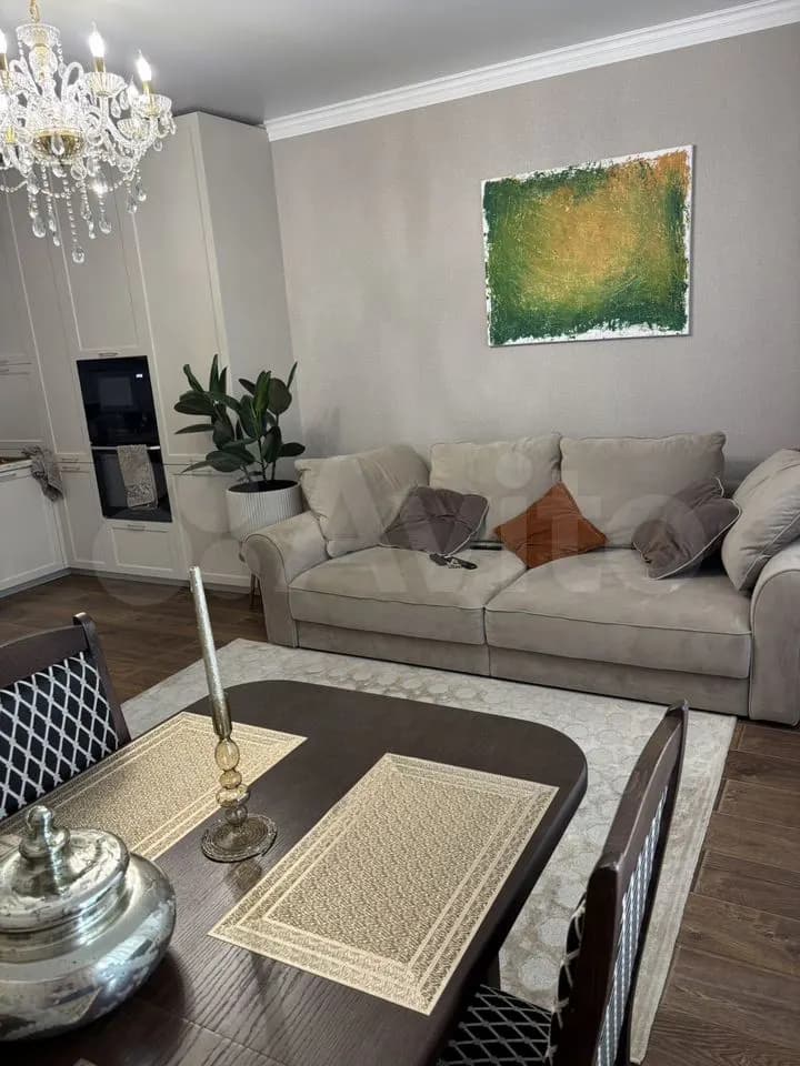 Продается 2-комн. квартира, 52.1 м² — фото 2
