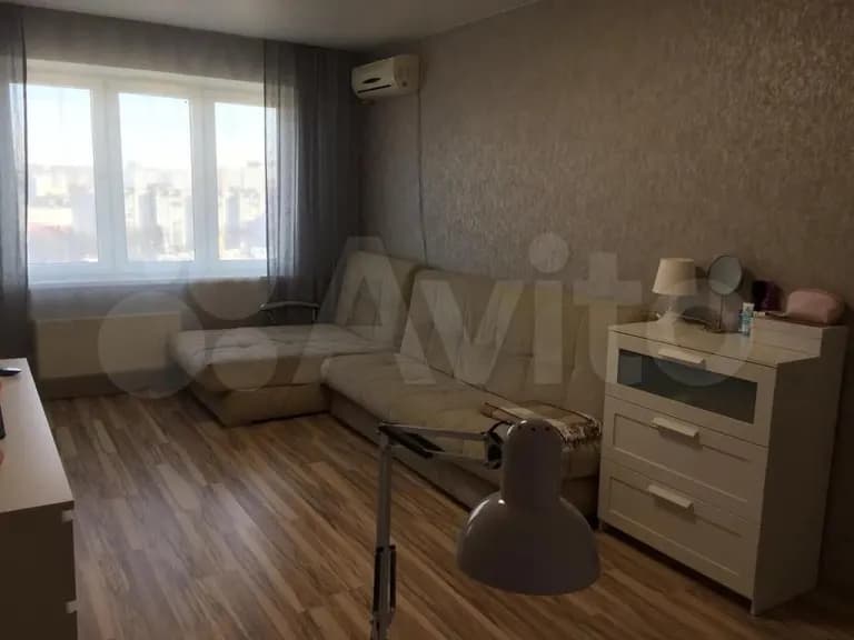 Продается 2-комн. квартира, 54.3 м² — фото 2