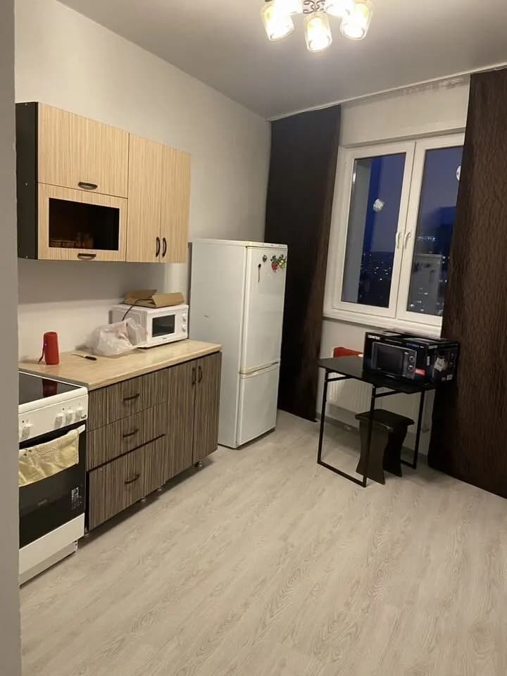 Продается 1-комн. квартира, 40.7 м² — фото 2