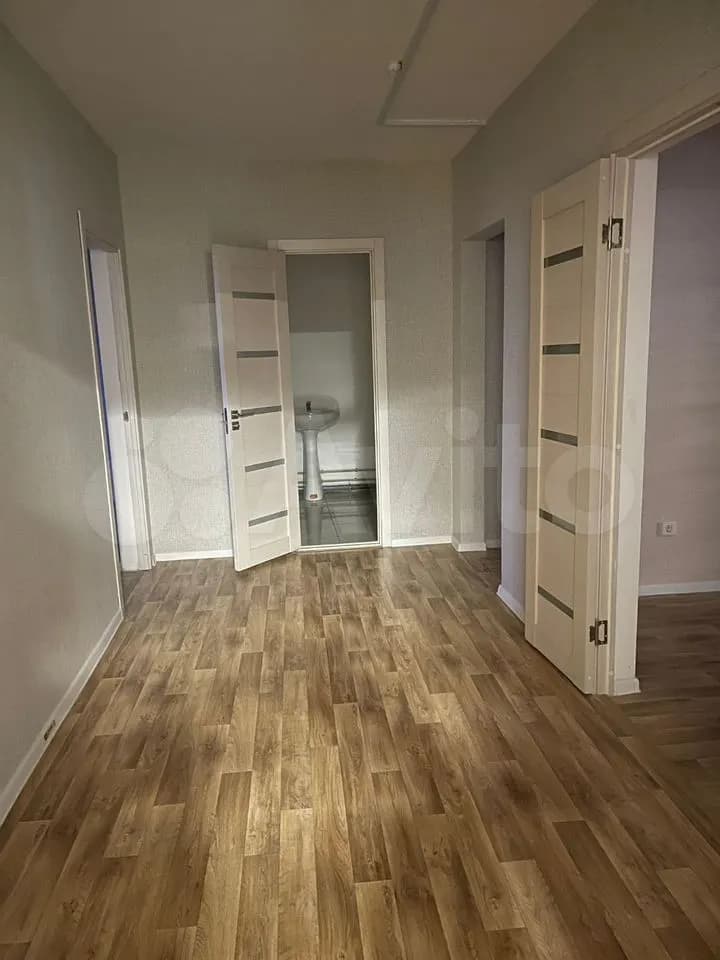 Продается 2-комн. квартира, 67.5 м² — фото 2
