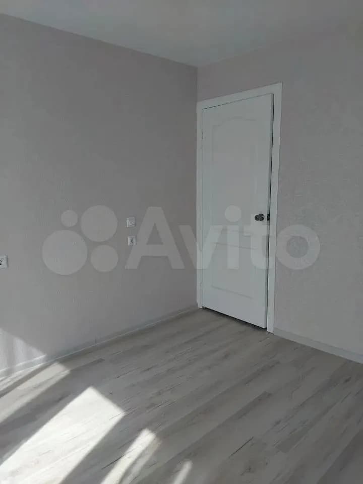 Продается 2-комн. квартира, 58 м² — фото 3