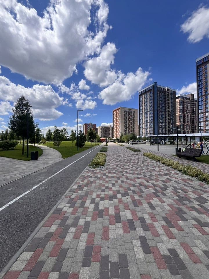 Продается 2-комн. квартира, 71 м²