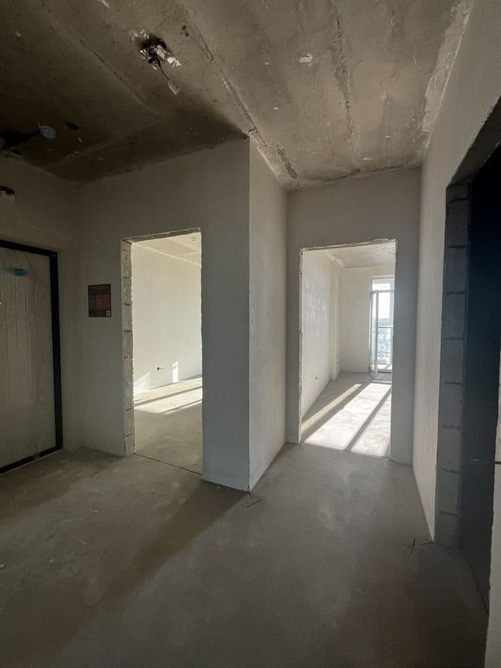 Продается 2-комн. квартира, 71 м² — фото 2