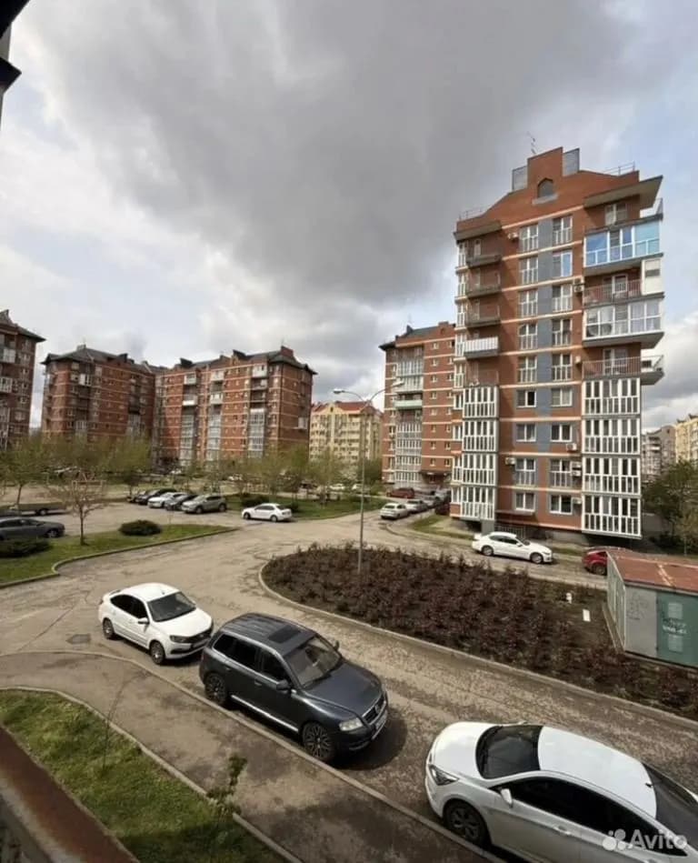 Продается 3-комн. квартира, 76.1 м² — фото 2