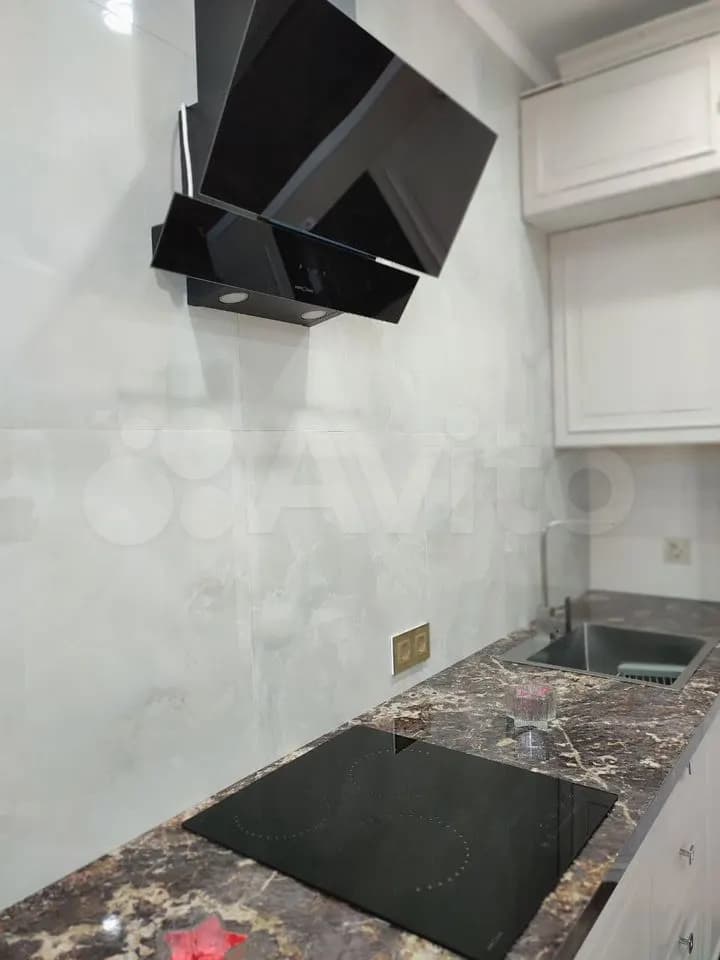 Продается 1-комн. квартира, 42 м²