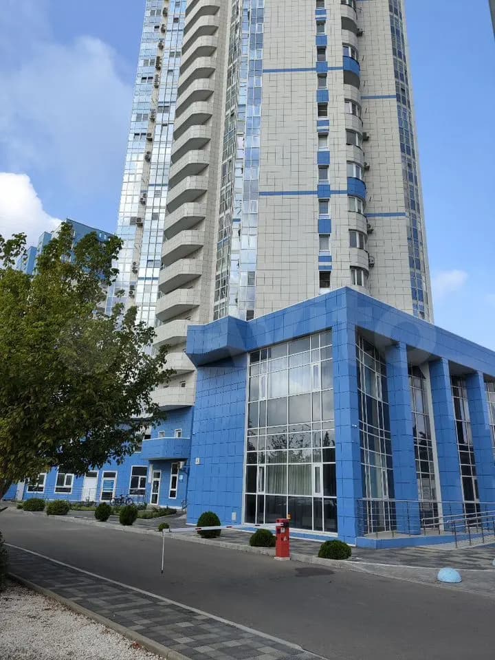 Продается 3-комн. квартира, 99.2 м² — фото 2