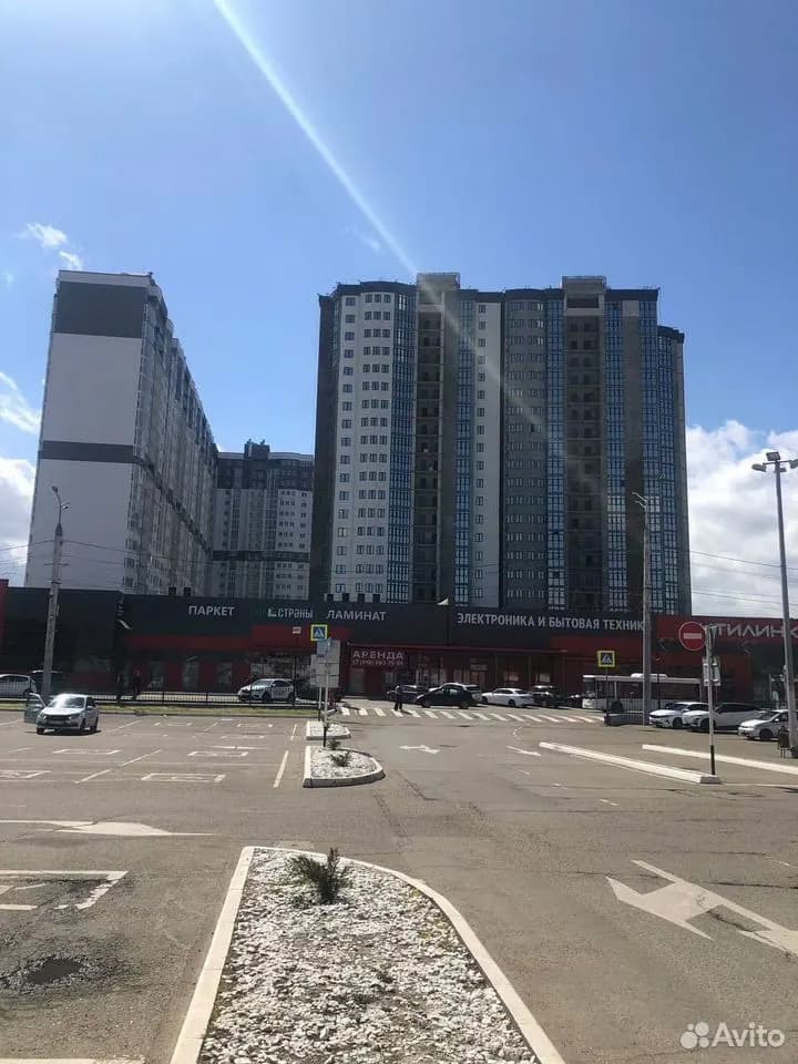 Продается 2-комн. квартира, 71.9 м²