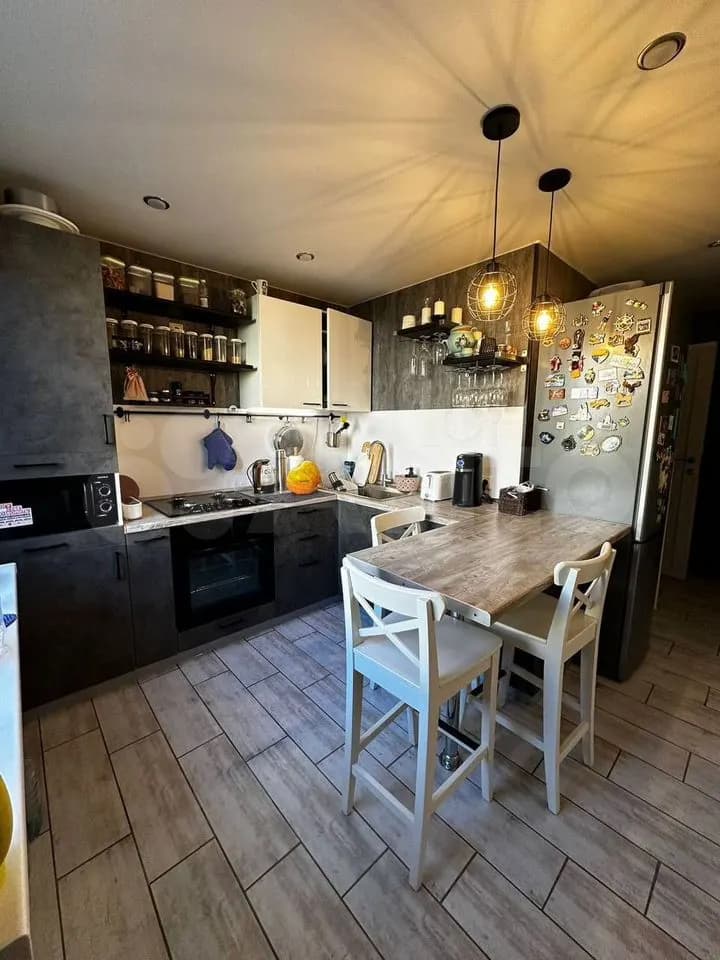Продается 3-комн. квартира, 68.3 м²