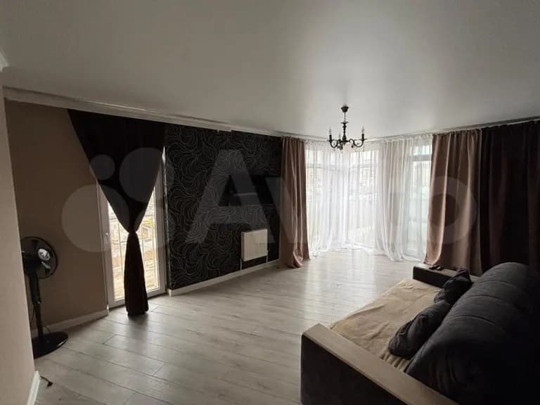 Продается 2-комн. квартира, 61 м² — фото 2