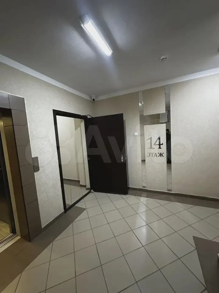 Продается 2-комн. квартира, 57.4 м²