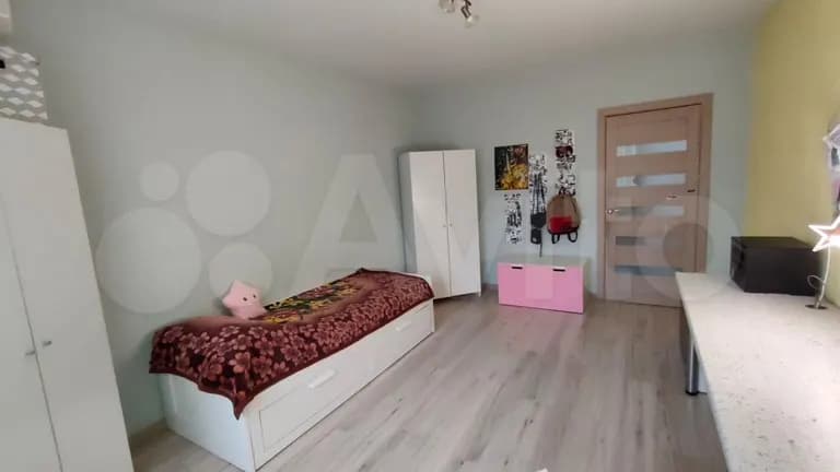 Продается 3-комн. квартира, 110.1 м²