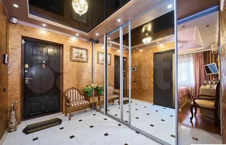 Продается 3-комн. квартира, 70 м²