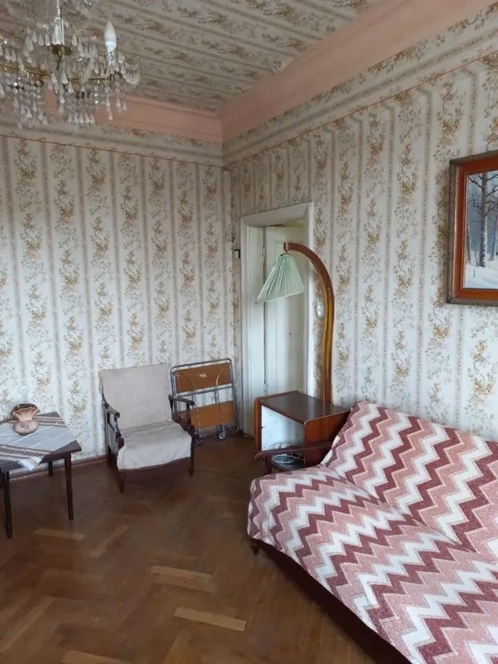 Продается 2-комн. квартира, 57 м²