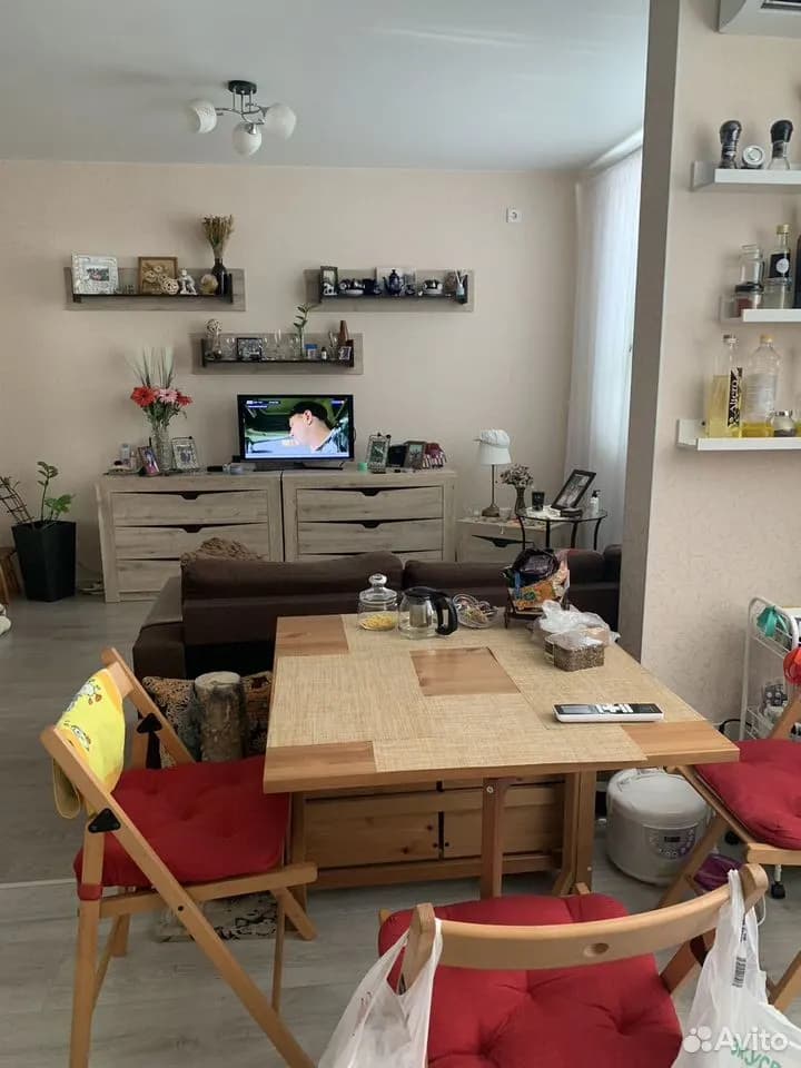 Продается 2-комн. квартира, 50.5 м² — фото 2