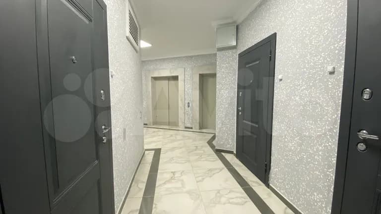 Продается 1-комн. квартира, 45.3 м² — фото 2