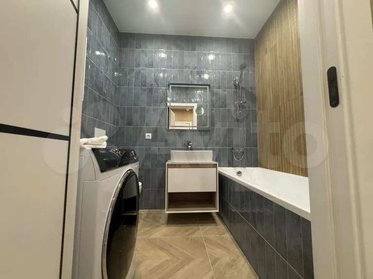 Продается 1-комн. квартира, 50.4 м² — фото 4