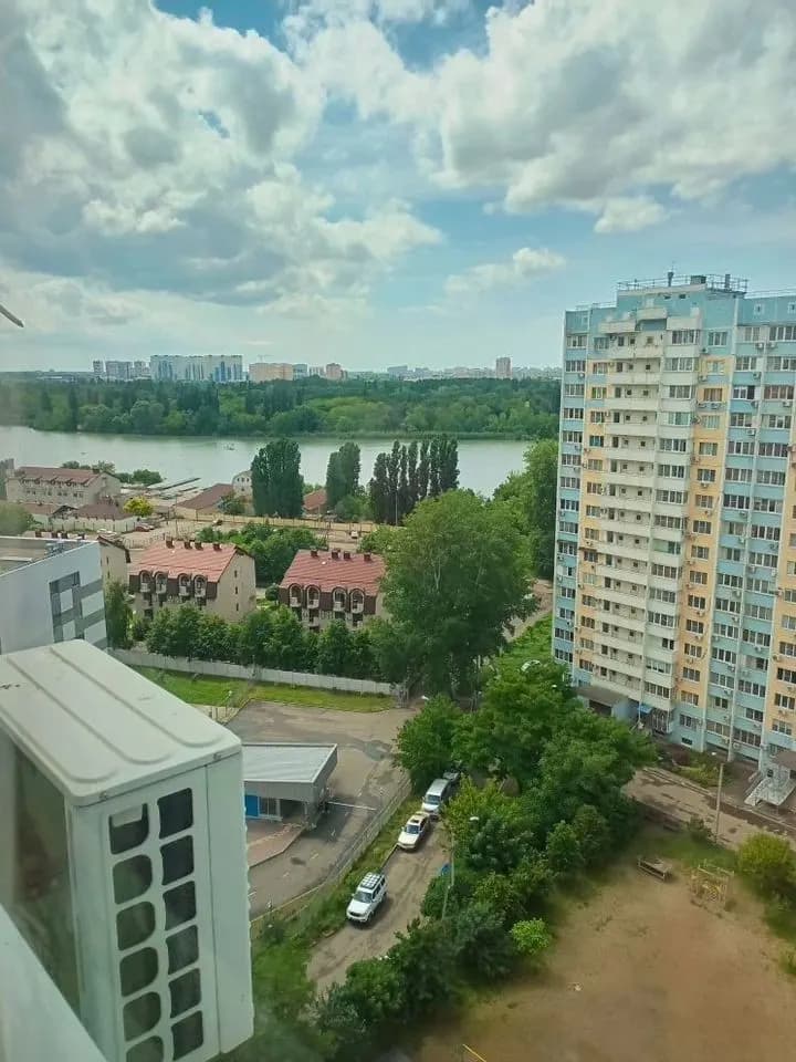 Продается 2-комн. квартира, 72.5 м² — фото 4