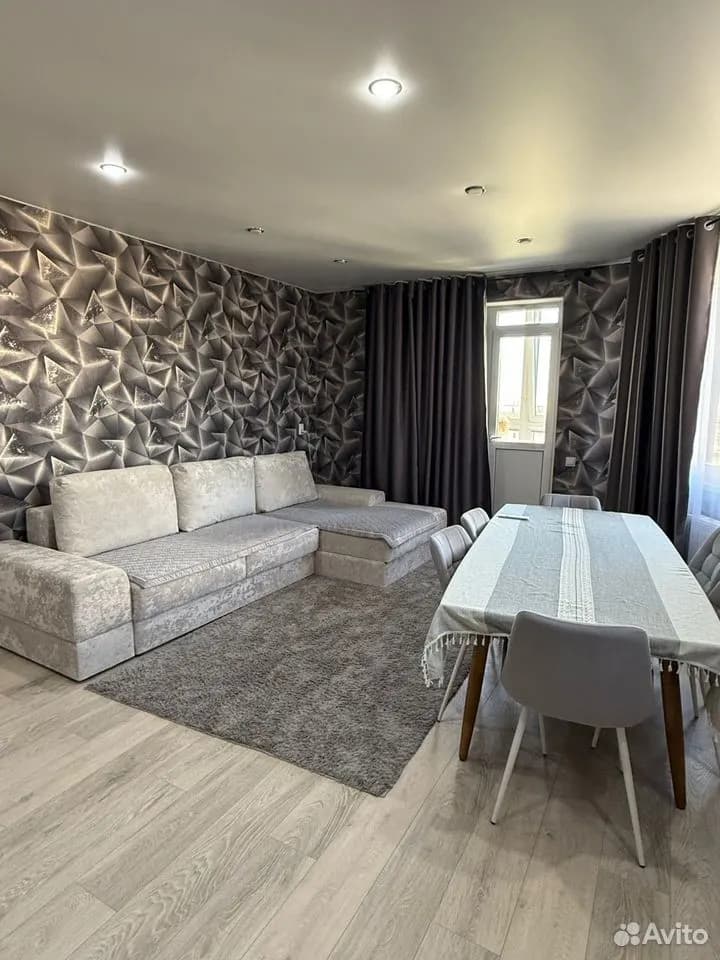 Продается 2-комн. квартира, 64 м² — фото 3