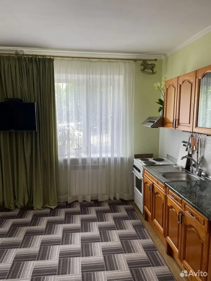 Продается 1-комн. квартира, 48.2 м² — фото 2