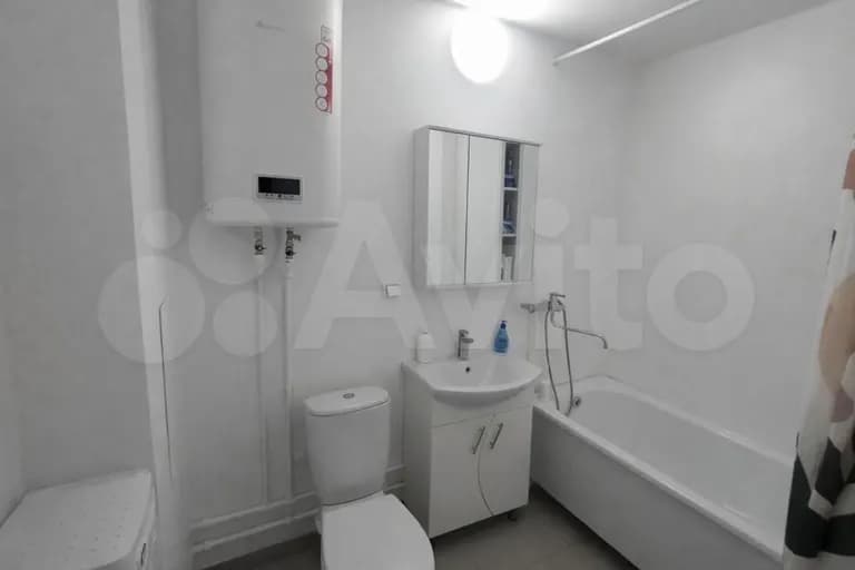 Продается 1-комн. квартира, 47 м² — фото 5