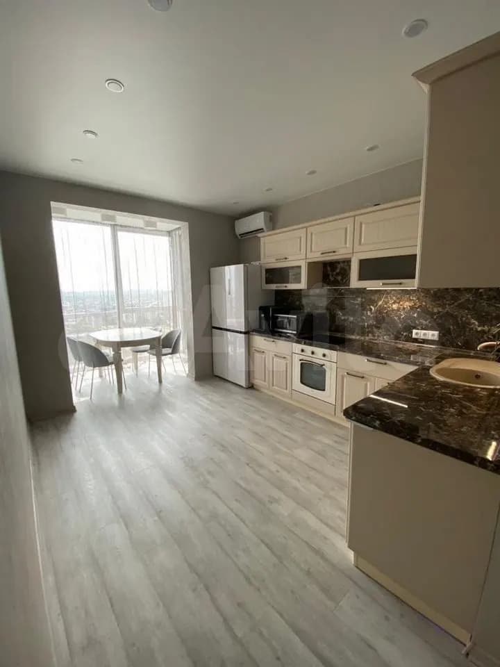 Продается 1-комн. квартира, 50 м²