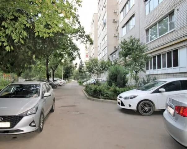Продается 4-комн. квартира, 80 м² — фото 4