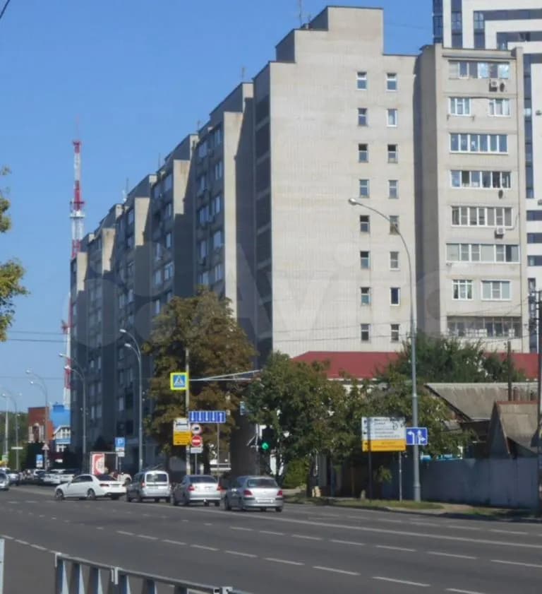 Продается 2-комн. квартира, 57.8 м²