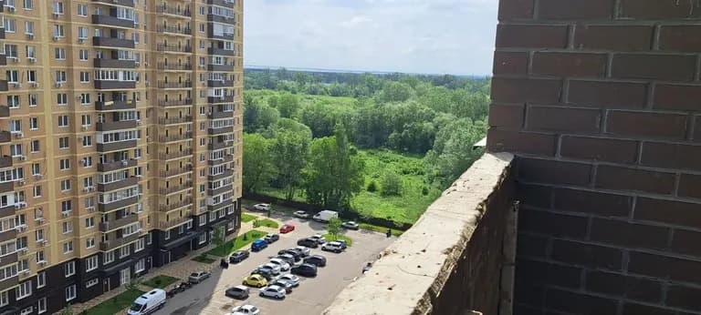 Продается 2-комн. квартира, 61.4 м²