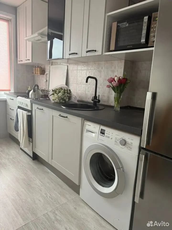 Продается 4-комн. квартира, 61.9 м²