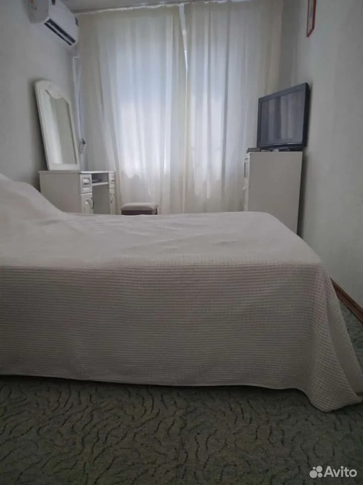 Продается 4-комн. квартира, 61.9 м² — фото 3