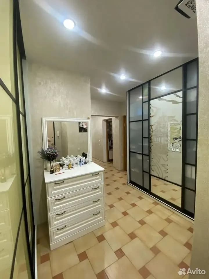 Продается 2-комн. квартира, 60 м² — фото 2