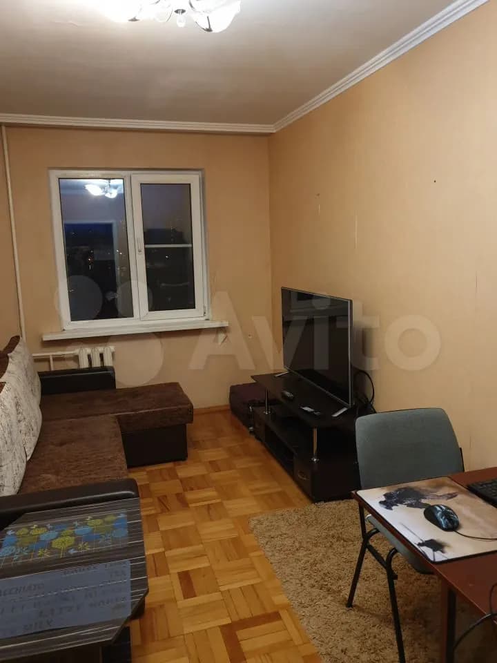 Продается 4-комн. квартира, 65 м²