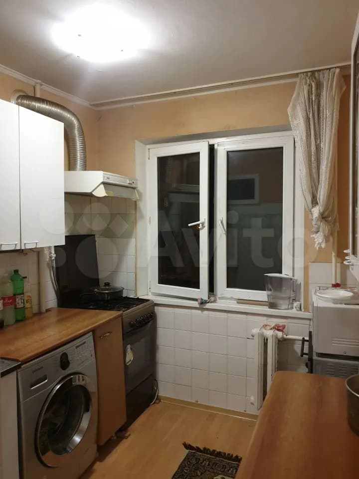 Продается 4-комн. квартира, 65 м² — фото 5