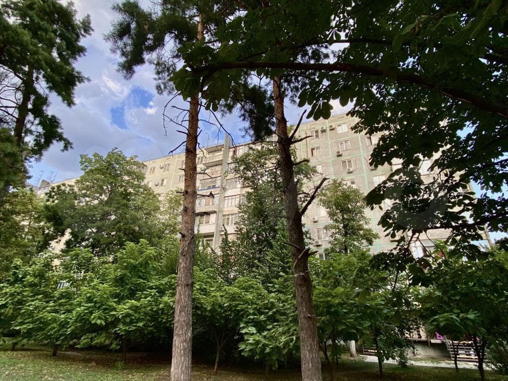 Продается 4-комн. квартира, 77 м²