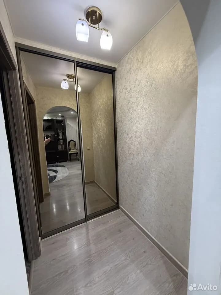 Продается 4-комн. квартира, 81.4 м² — фото 2