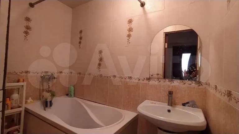 Продается 4-комн. квартира, 80 м² — фото 4