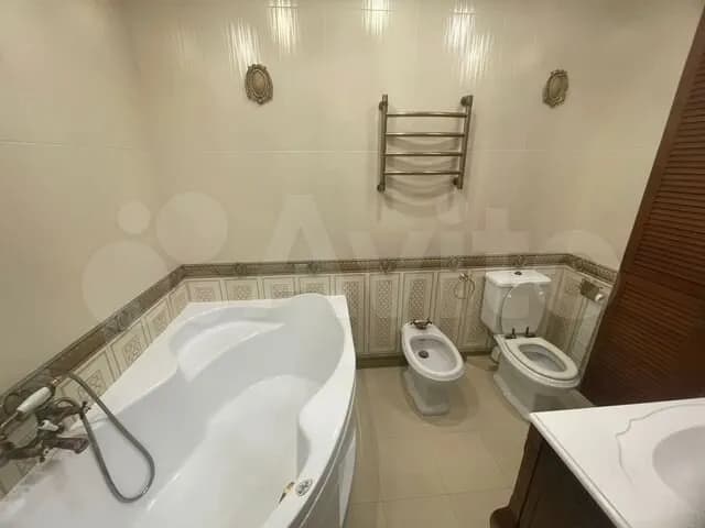 Продается 3-комн. квартира, 114 м² — фото 4