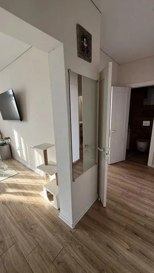 Продается 2-комн. квартира, 67 м² — фото 2