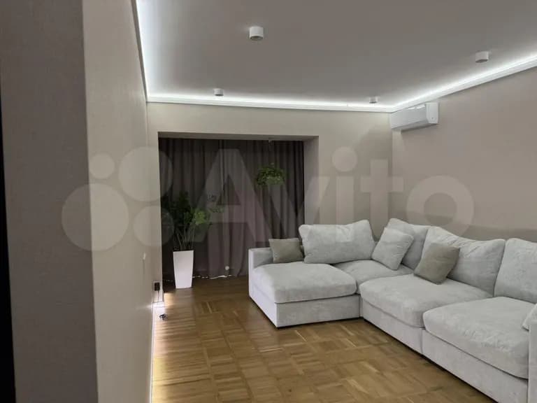 Продается 2-комн. квартира, 55 м²