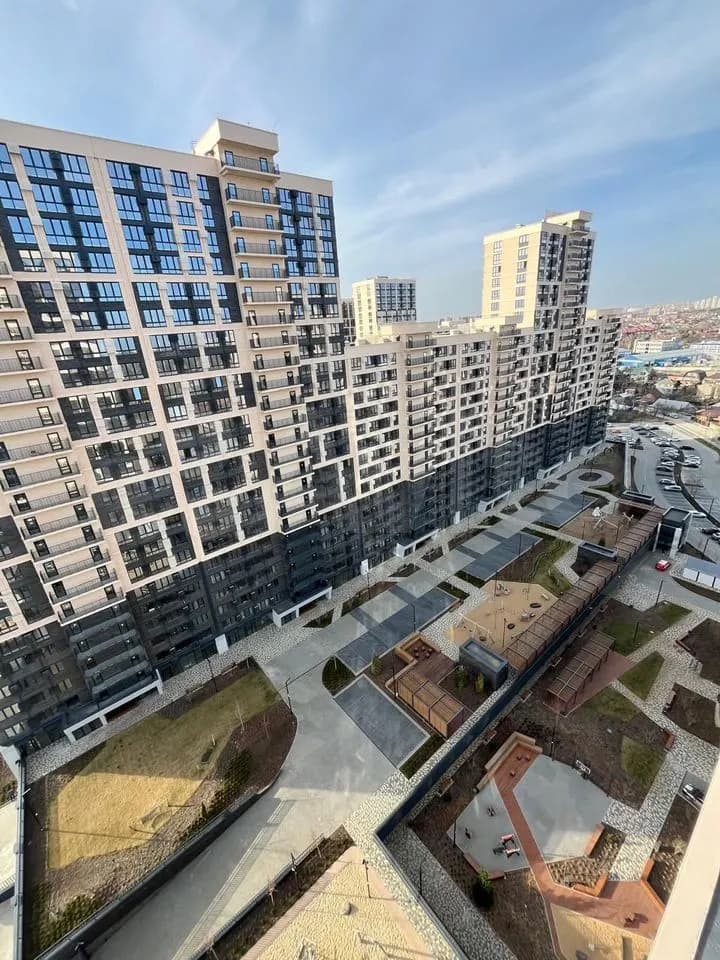Продается 1-комн. квартира, 43 м²