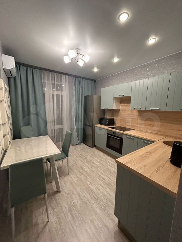 Продается 1-комн. квартира, 37.5 м²
