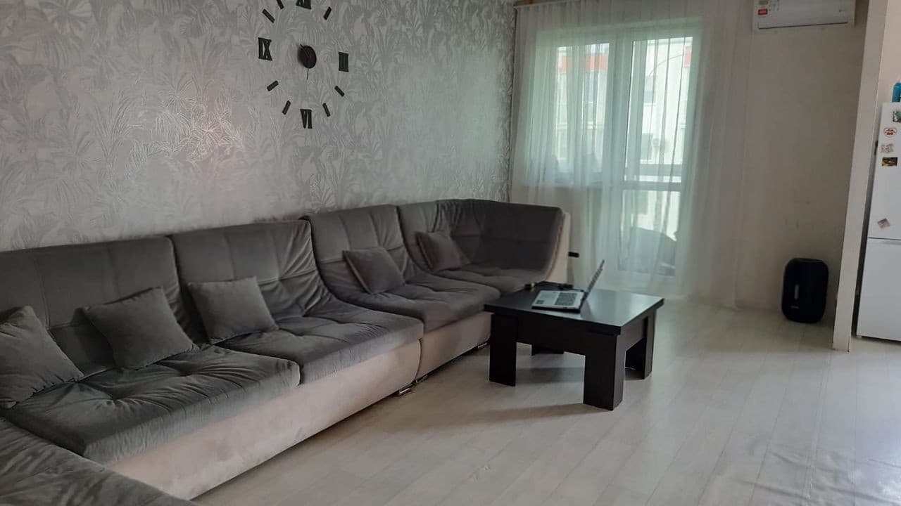 Продается 3-комн. квартира, 82 м²