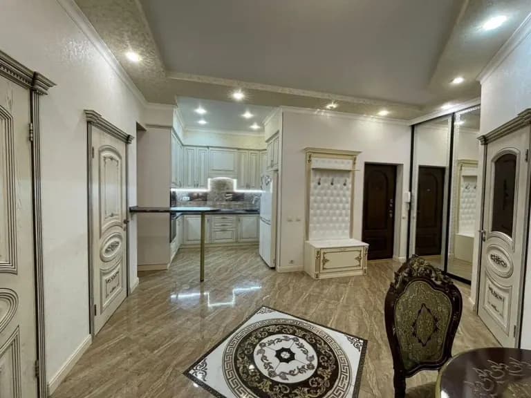 Продается 4-комн. квартира, 105 м² — фото 3
