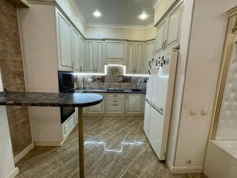 Продается 4-комн. квартира, 105 м² — фото 4
