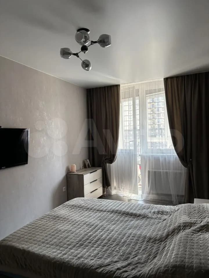 Продается 3-комн. квартира, 82 м² — фото 2