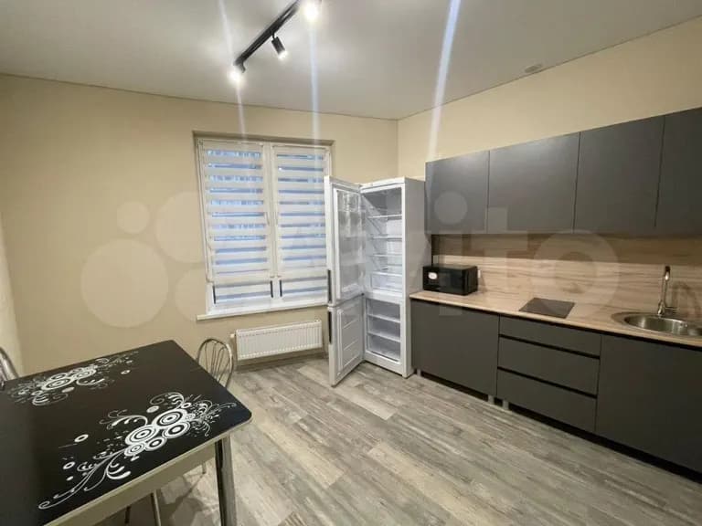 Продается 1-комн. квартира, 38.5 м² — фото 3