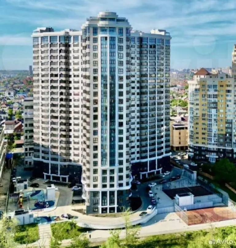 Продается 1-комн. квартира, 42.6 м²